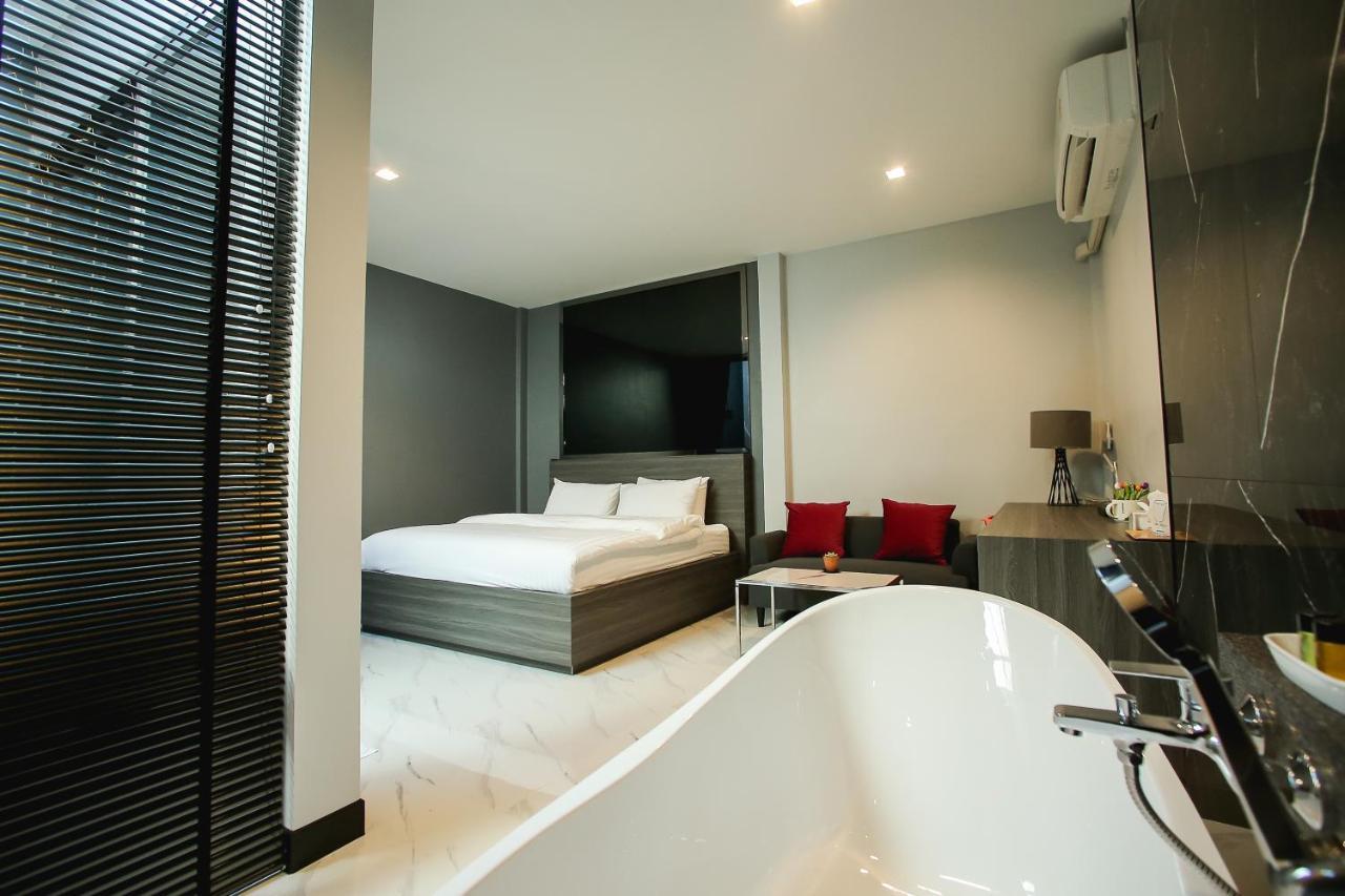 Grand Park Resort Bangkok Buitenkant foto